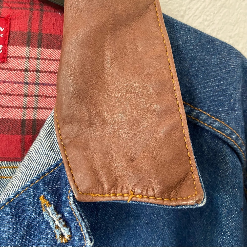 Vintage Marlboro Country Store Denim Jean Jacket Western Cowboy Rodeo Size XL - Picture 3 of 12